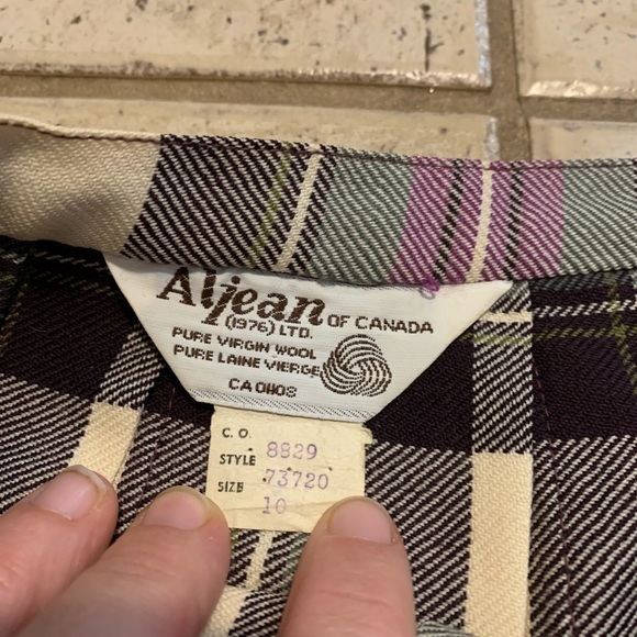 Vintage 70s Aljean of Canada Pure Virgin Wool Plaid Pleated Midi Skirt Size 10 - Picture 3 of 6